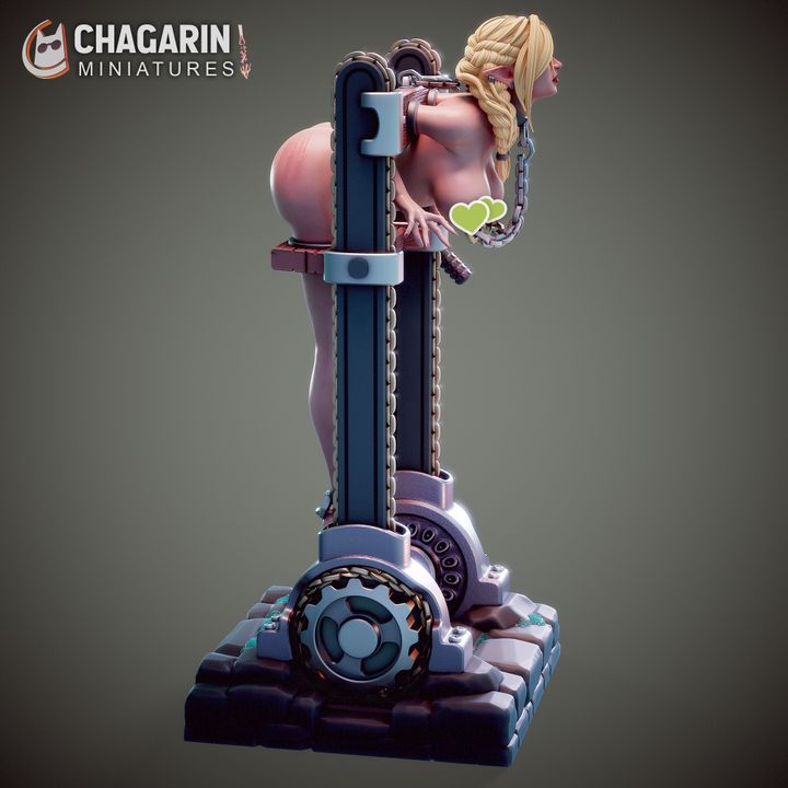 Lola the Captive Elf