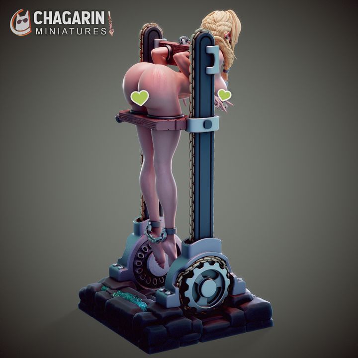 Lola the Captive Elf