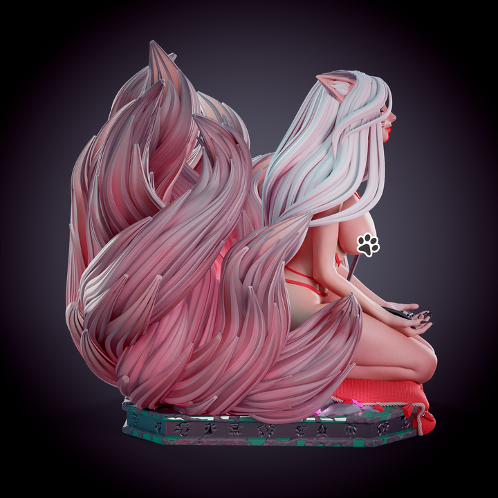 Nine Tailed Kistune Mistress